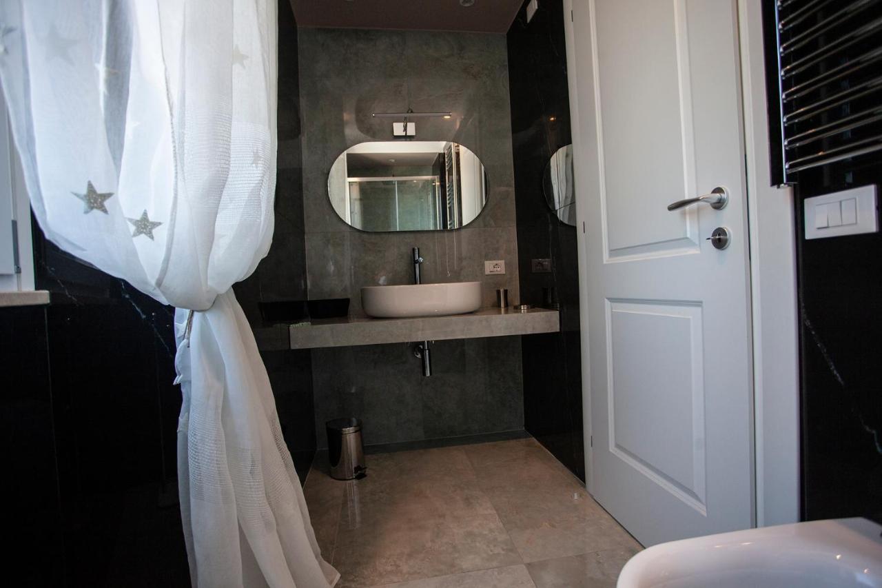 Cavalieri D'Oro Luxury House Hotel Анцио Екстериор снимка